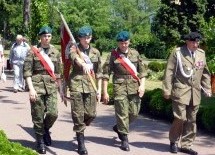 Więcej o: Chreptowicz pamięta o „Ponurym”