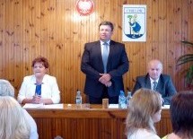 Więcej o: Starosta na sesji w Ćmielowie o remontach dróg i sytuacji ostrowieckiego szpitala