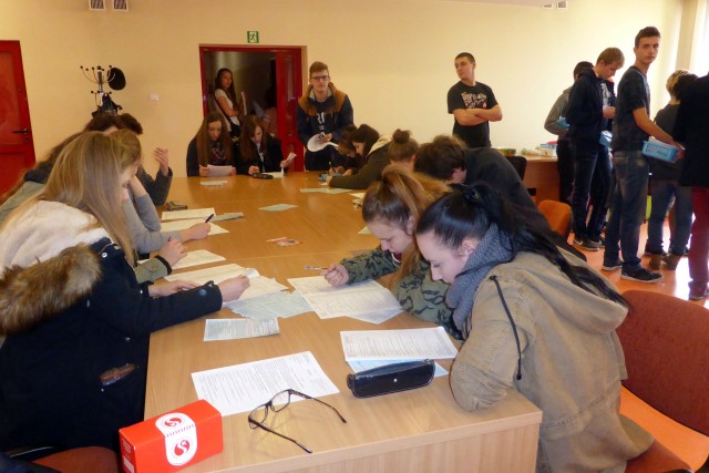 Więcej o: Młodzież podzieliła się krwią