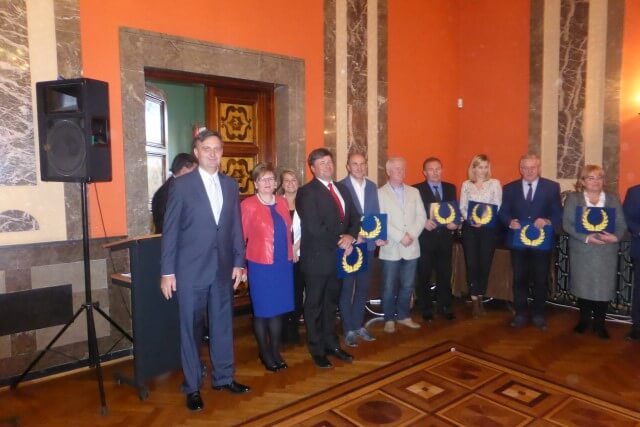 Więcej o: Wyróżnienie dla ostrowieckiego starostwa