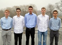 Więcej o: Pomagają w trudnych wyborach