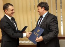 Więcej o: Skuteczne działania Zarządu Powiatu – ulica Bałtowska będzie miała dziewięć metrów