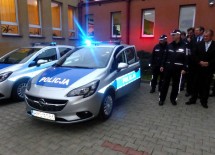 Więcej o: Nowe radiowozy dla Policji