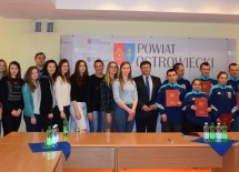 Więcej o: Powiat docenia ostrowieckich sportowców