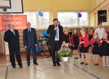 Więcej o: Z kwiatami i życzeniami dla Pań