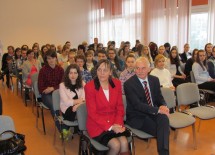 Więcej o: Sukces uczennic Zespołu Szkół Nr 1 im. Mikołaja Kopernika w Ostrowcu Świętokrzyskim