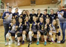 Więcej o: SIATKARKI SMS OSTROWIEC MISTRZYNIAMI III LIGI KOBIET