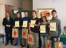 Więcej o: Szachowe zmagania o Puchar Starosty Ostrowieckiego