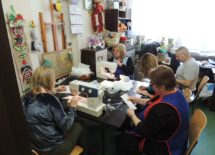 Więcej o: Setki maseczek dla szpitala